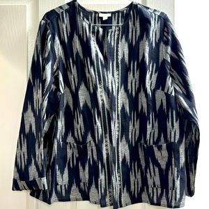 NWT. Kimono jacket with black and white geometric print